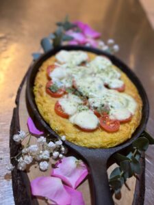 Roesti mit Blumendekoration Restaurant Eden